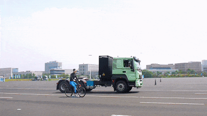 1758012243663350.gif